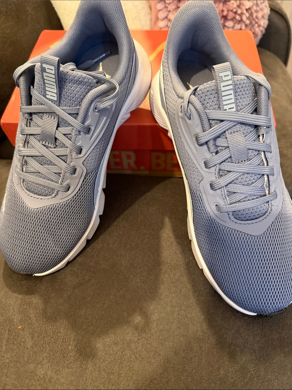 Puma Light Blue Mesh Athletic Sneakers great for back to school!